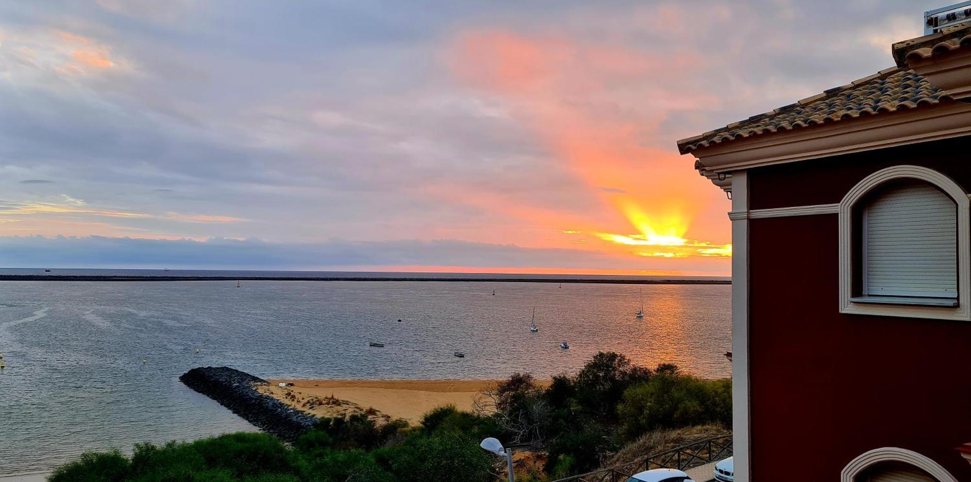 El Apartamento De Amy Con Vistas Al Mar Mazagón Dış mekan fotoğraf